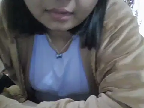 Snapshot of manvi199407 chatting on 01/15/25, 07:37 manvi199407 online show from 01/15/25, 07:37