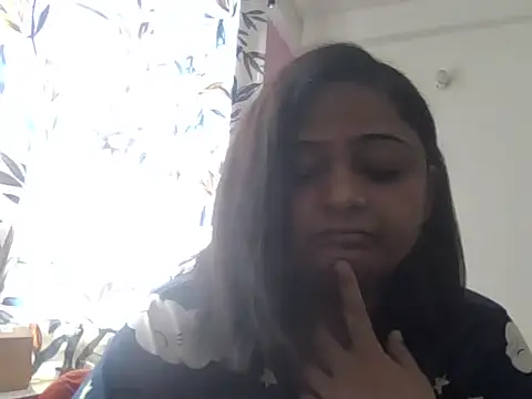 Snapshot of manvi199407 chatting on 10/01/25, 08:09 manvi199407 online show from 10/01/25, 08:09