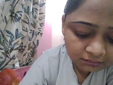 Snapshot of manvi199407 chatting on 10/02/25, 02:57 manvi199407 online show from 10/02/25, 02:57