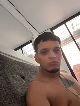 Snapshot of ArturoDelgado1 chatting on 03/19/26, 03:49 ArturoDelgado1 online show from 03/19/26, 03:49