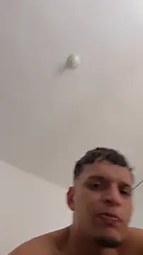 Snapshot of ArturoDelgado1 chatting on 04/06/26, 04:52 ArturoDelgado1 online show from 04/06/26, 04:52