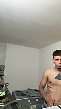 Snapshot of ArturoDelgado1 chatting on 04/17/26, 05:38 ArturoDelgado1 online show from 04/17/26, 05:38