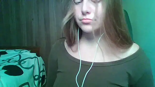 Evasapples online show from 11/30/25, 04:22