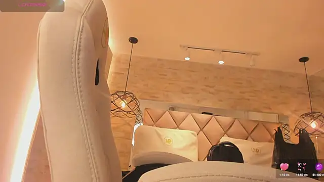 dorothy vegga online show from 03/05/25, 06:23