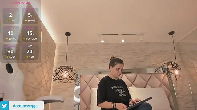 dorothy vegga online show from 09/11/25, 03:06