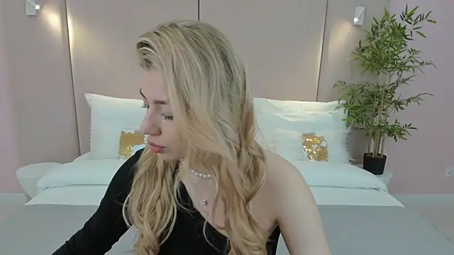 HelenaMorgan online show from 02/07/25, 03:01