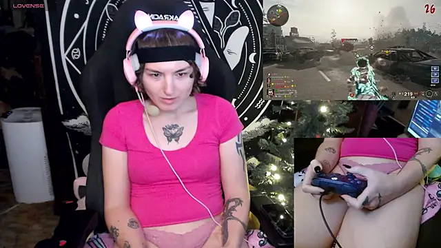 BrandiWRLD 999 online show from 12/22/24, 02:28