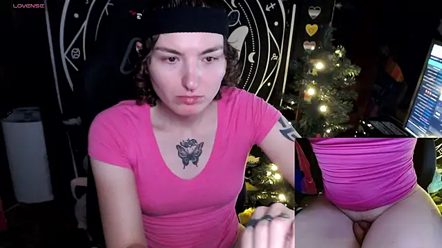 BrandiWRLD 999 online show from 12/24/24, 12:11