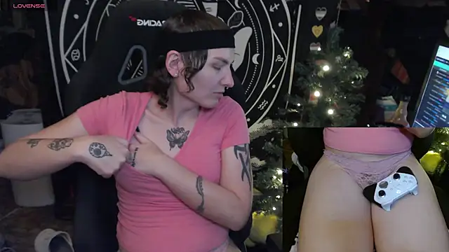 BrandiWRLD 999 online show from 01/17/25, 10:01