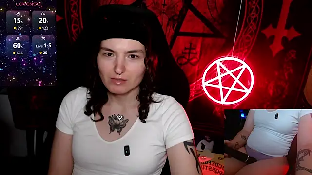 BrandiWRLD 999 online show from 10/16/25, 09:38