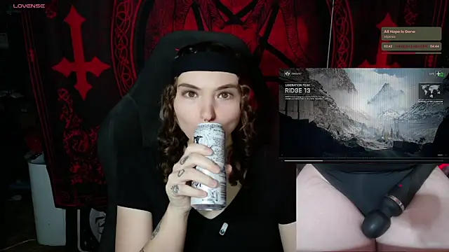 BrandiWRLD 999 online show from 11/09/25, 07:56