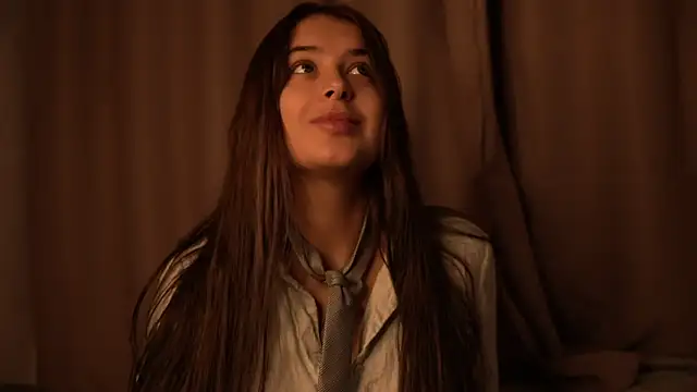 elisa moon online show from 10/11/25, 04:49