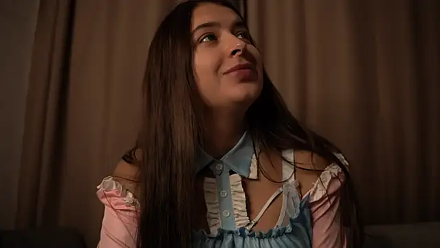 elisa moon online show from 11/07/25, 09:42