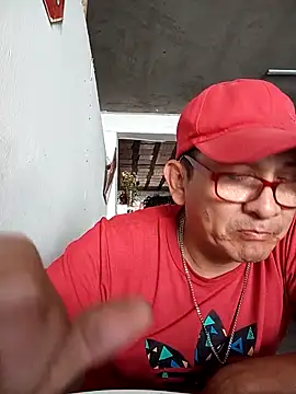 ardiente47 online show from 11/24/25, 06:07