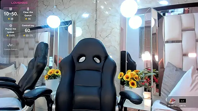 emma carterr1 online show from 11/07/25, 12:27