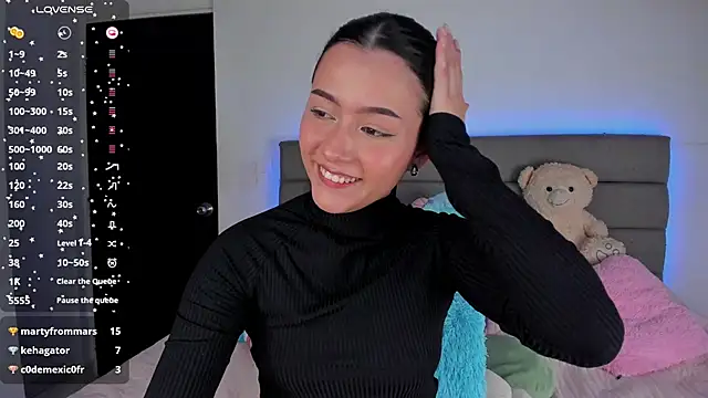 Snapshot of Deisy_sr chatting on 12/18/24, 01:45 Deisy sr online show from 12/18/24, 01:45