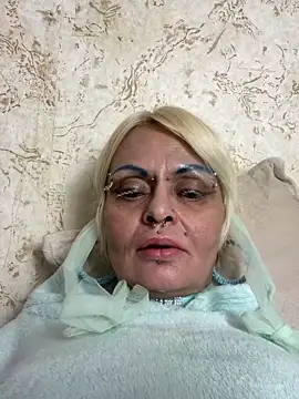 Snapshot of Gardener_of_Illusions chatting on 01/27/25, 05:15 Gardener of Illusions online show from 01/27/25, 05:15