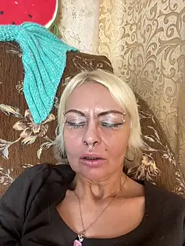 Snapshot of Gardener_of_Illusions chatting on 02/02/25, 04:05 Gardener of Illusions online show from 02/02/25, 04:05