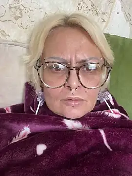 Snapshot of Gardener_of_Illusions chatting on 02/07/25, 05:52 Gardener of Illusions online show from 02/07/25, 05:52