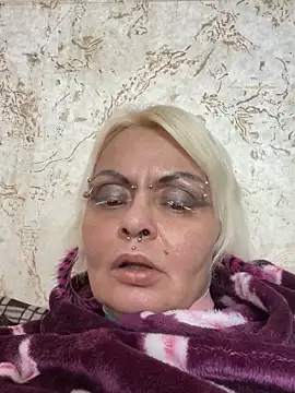 Snapshot of Gardener_of_Illusions chatting on 02/16/25, 06:21 Gardener of Illusions online show from 02/16/25, 06:21