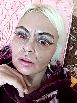 Snapshot of Gardener_of_Illusions chatting on 02/20/25, 01:40 Gardener of Illusions online show from 02/20/25, 01:40