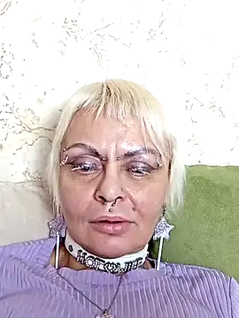 Snapshot of Gardener_of_Illusions chatting on 03/05/25, 07:38 Gardener of Illusions online show from 03/05/25, 07:38