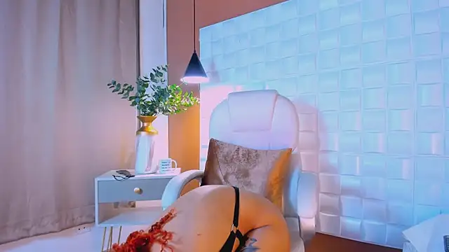 Snapshot of keendaall chatting on 02/04/25, 02:10 keendaall online show from 02/04/25, 02:10