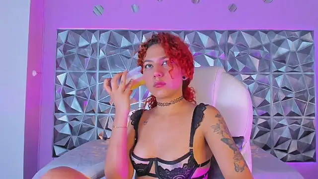 Snapshot of keendaall chatting on 03/15/25, 06:10 keendaall online show from 03/15/25, 06:10