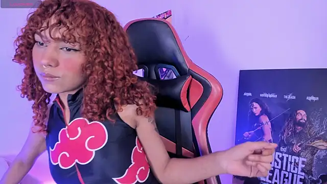 Snapshot of keendaall chatting on 10/20/25, 11:27 keendaall online show from 10/20/25, 11:27