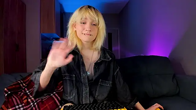 Snapshot of Gregory_Byyrd chatting on 01/02/25, 07:51 Gregory Byyrd online show from 01/02/25, 07:51