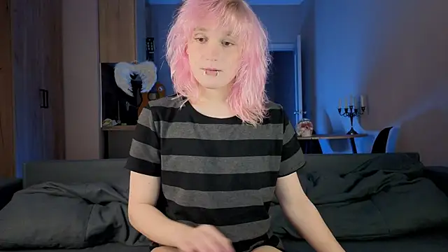 Snapshot of Gregory_Byyrd chatting on 04/07/26, 08:53 Gregory Byyrd online show from 04/07/26, 08:53