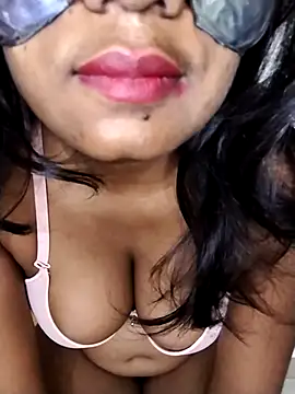 Zaraangle online show from 10/14/25, 12:00