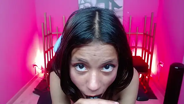 sophia salas online show from 02/04/25, 03:00