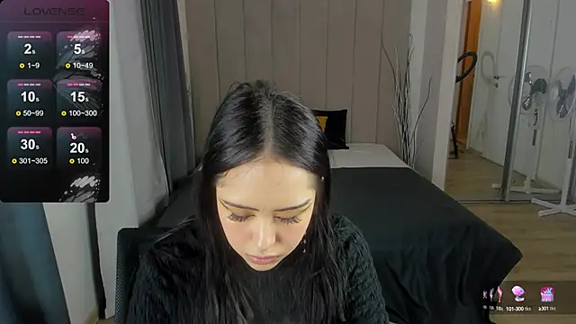 Snapshot of baby__kim chatting on 02/25/25, 08:25 baby  kim online show from 02/25/25, 08:25
