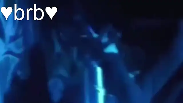 Snapshot of baby__kim chatting on 11/28/25, 08:33 baby kim online show from 11/28/25, 08:33