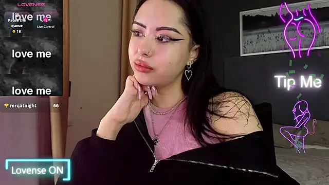 Snapshot of baby__kim chatting on 01/13/26, 05:35 baby kim online show from 01/13/26, 05:35