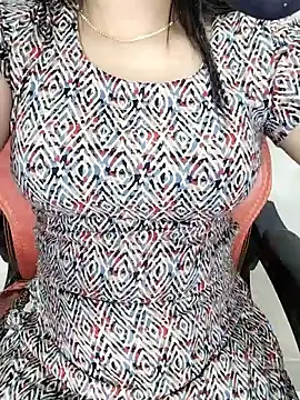 Snapshot of Tapur- chatting on 12/01/25, 02:55 Tapur- online show from 12/01/25, 02:55