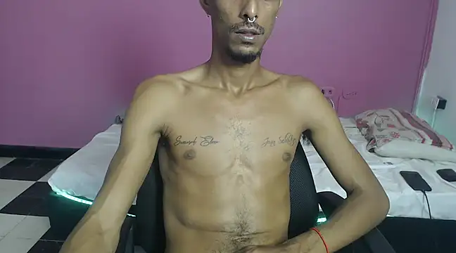 Snapshot of Albertwd420 chatting on 01/01/25, 03:35 Albertwd420 online show from 01/01/25, 03:35