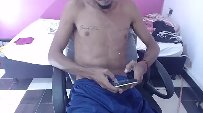 Snapshot of Albertwd420 chatting on 01/23/25, 02:07 Albertwd420 online show from 01/23/25, 02:07