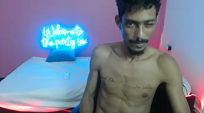 Snapshot of Albertwd420 chatting on 01/25/25, 04:13 Albertwd420 online show from 01/25/25, 04:13