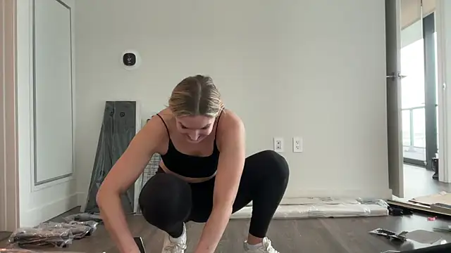 Snapshot of Graciemae_baexx chatting on 02/11/25, 04:56 Graciemae baexx online show from 02/11/25, 04:56