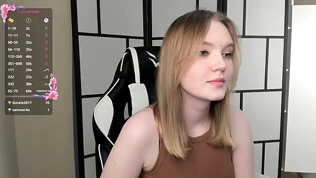 Snapshot of OraBIood chatting on 01/28/25, 08:26 OraBIood online show from 01/28/25, 08:26