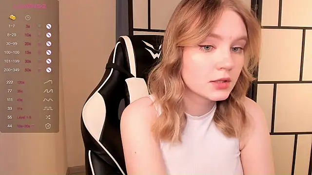 Snapshot of OraBIood chatting on 01/31/25, 08:12 OraBIood online show from 01/31/25, 08:12