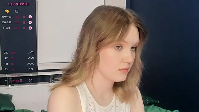 Snapshot of OraBIood chatting on 02/06/25, 11:48 OraBIood online show from 02/06/25, 11:48