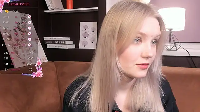 Snapshot of OraBIood chatting on 03/15/25, 01:19 OraBIood online show from 03/15/25, 01:19