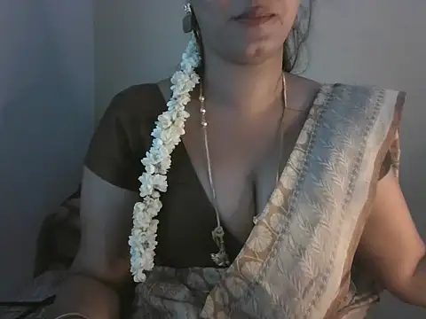 Sexy-Shalinii online show from 11/17/25, 04:51