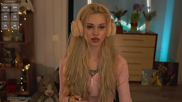 Snapshot of ManiFreyja chatting on 03/14/26, 08:58 ManiFreyja online show from 03/14/26, 08:58