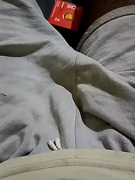 Snapshot of jellydicks chatting on 02/19/25, 07:27 jellydicks online show from 02/19/25, 07:27