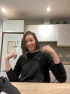 adarussell online show from 10/04/25, 07:12