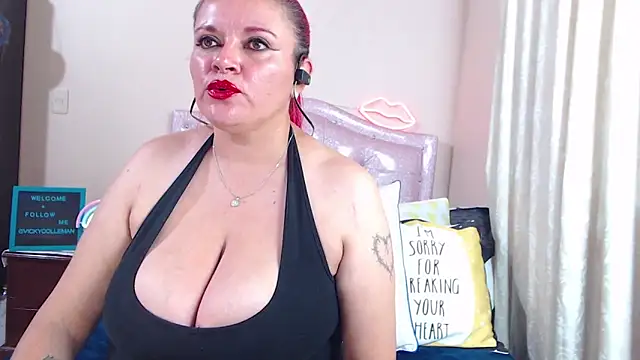 VickyColleman online show from 01/12/25, 09:40